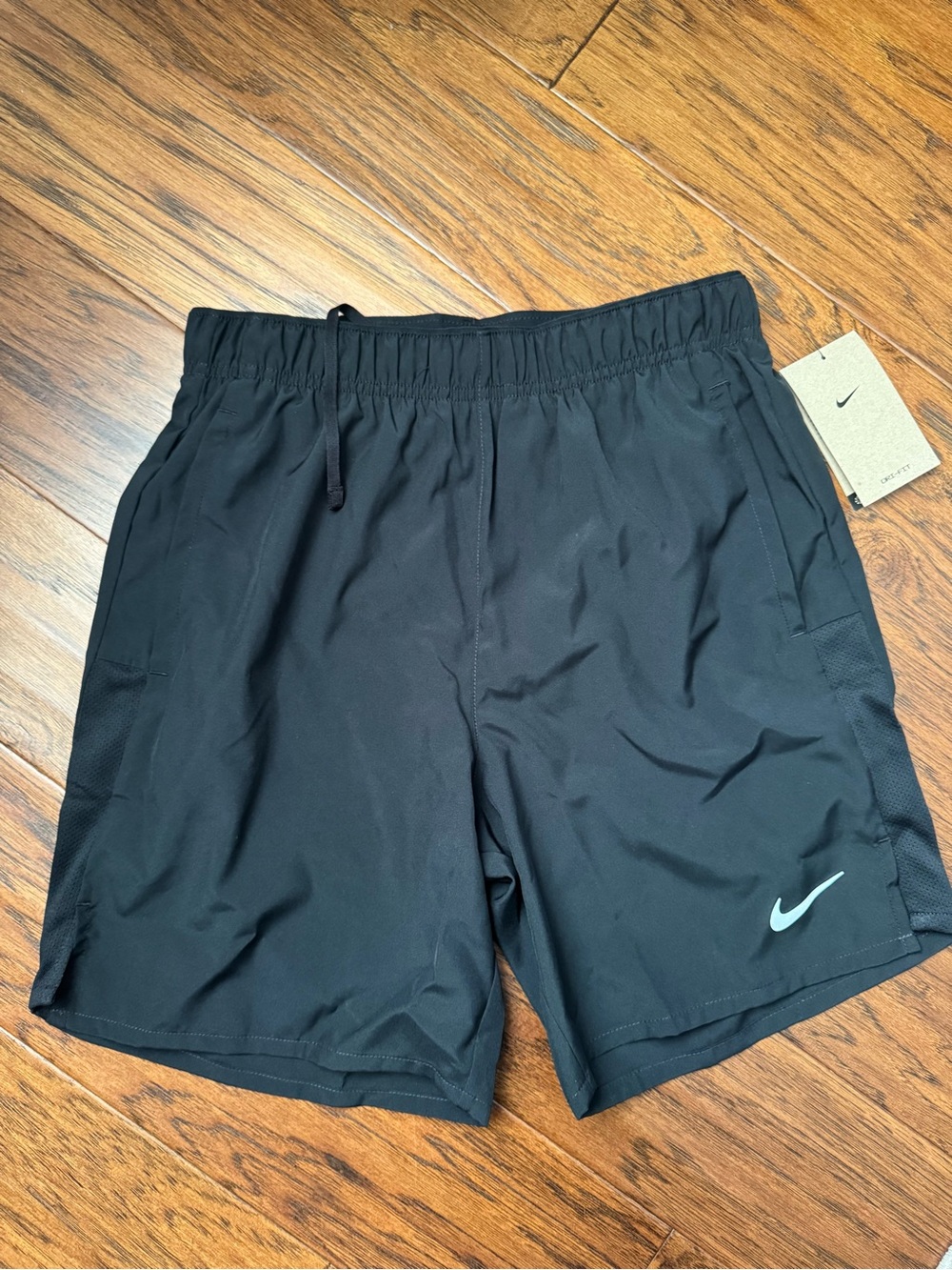 Nike Challenger Running Shorts Men’s XS NWT Black 7” Athletic Shorts